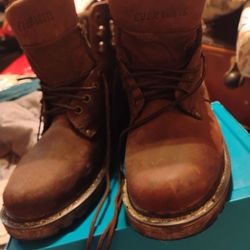 Size 8M slightly used steel toe boots $15 firm price local pickup fcfs