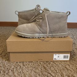 Ugg Boots Women size 10 Men size 9