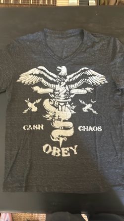Obey M v neck $3