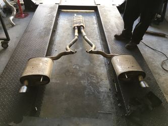 Mustang exhaust
