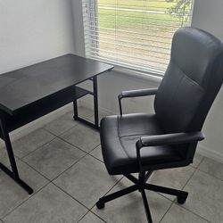 Office desk + chair