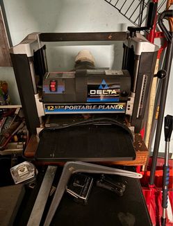 Delta 12 1/2 in planer