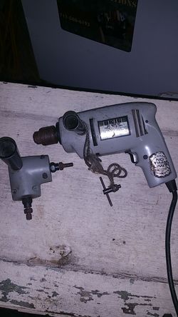 Skil 3/8 in drill with right angle attachment