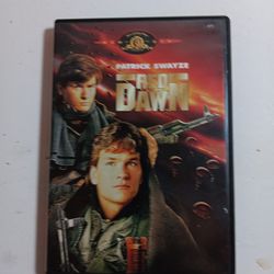 Red Dawn (DVD, 1998, Movie Time)