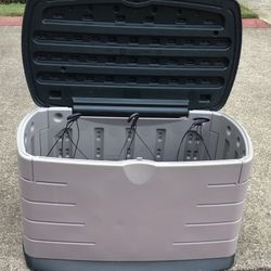 Rubbermaid Garden / Deck Box
