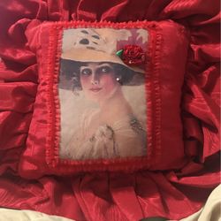 Breathe Taking “Gorgeous “ Victorian Satin Pillow With Beautiful ! Victorian Lady !!!