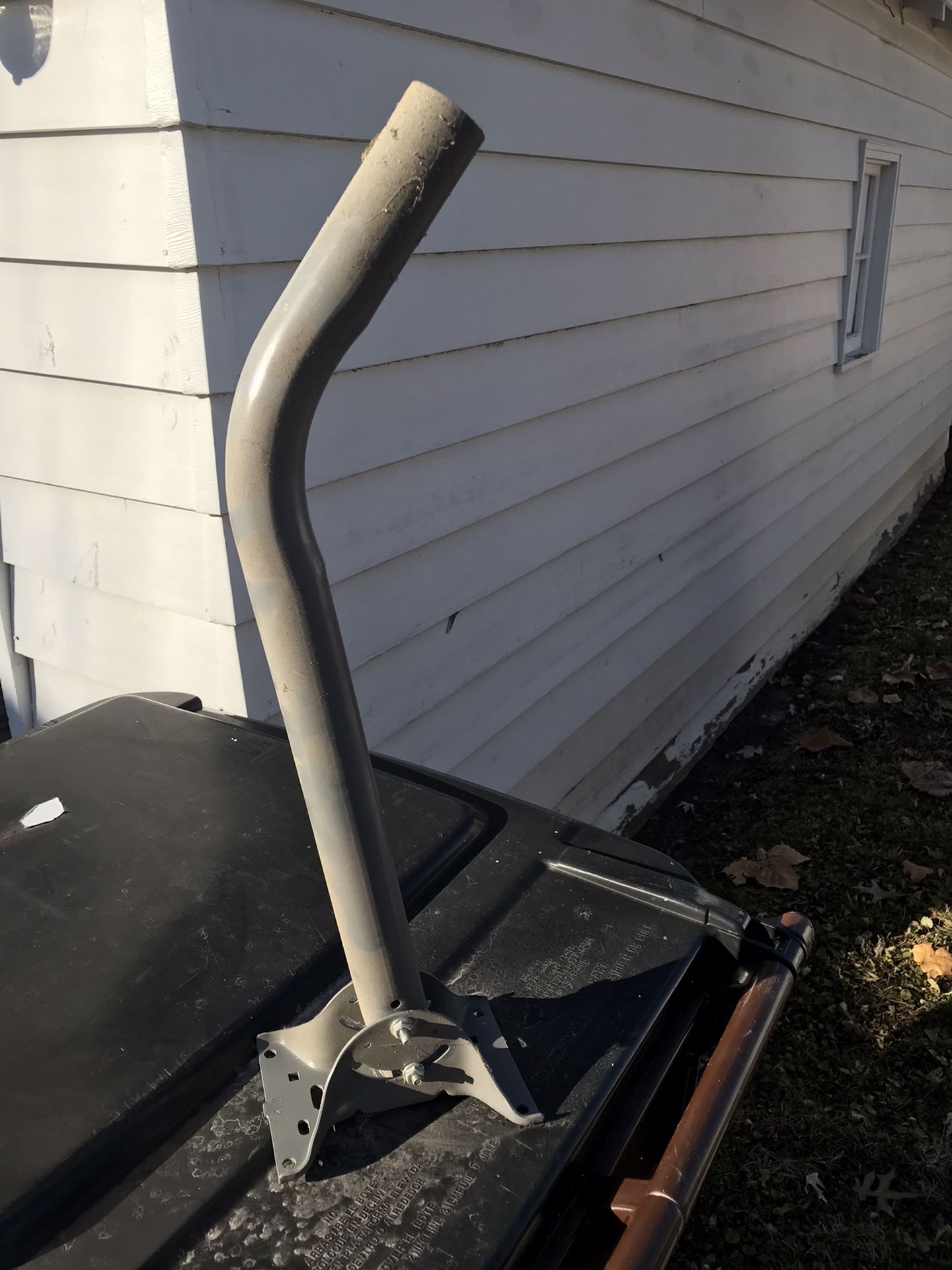 Satellite dish pipe