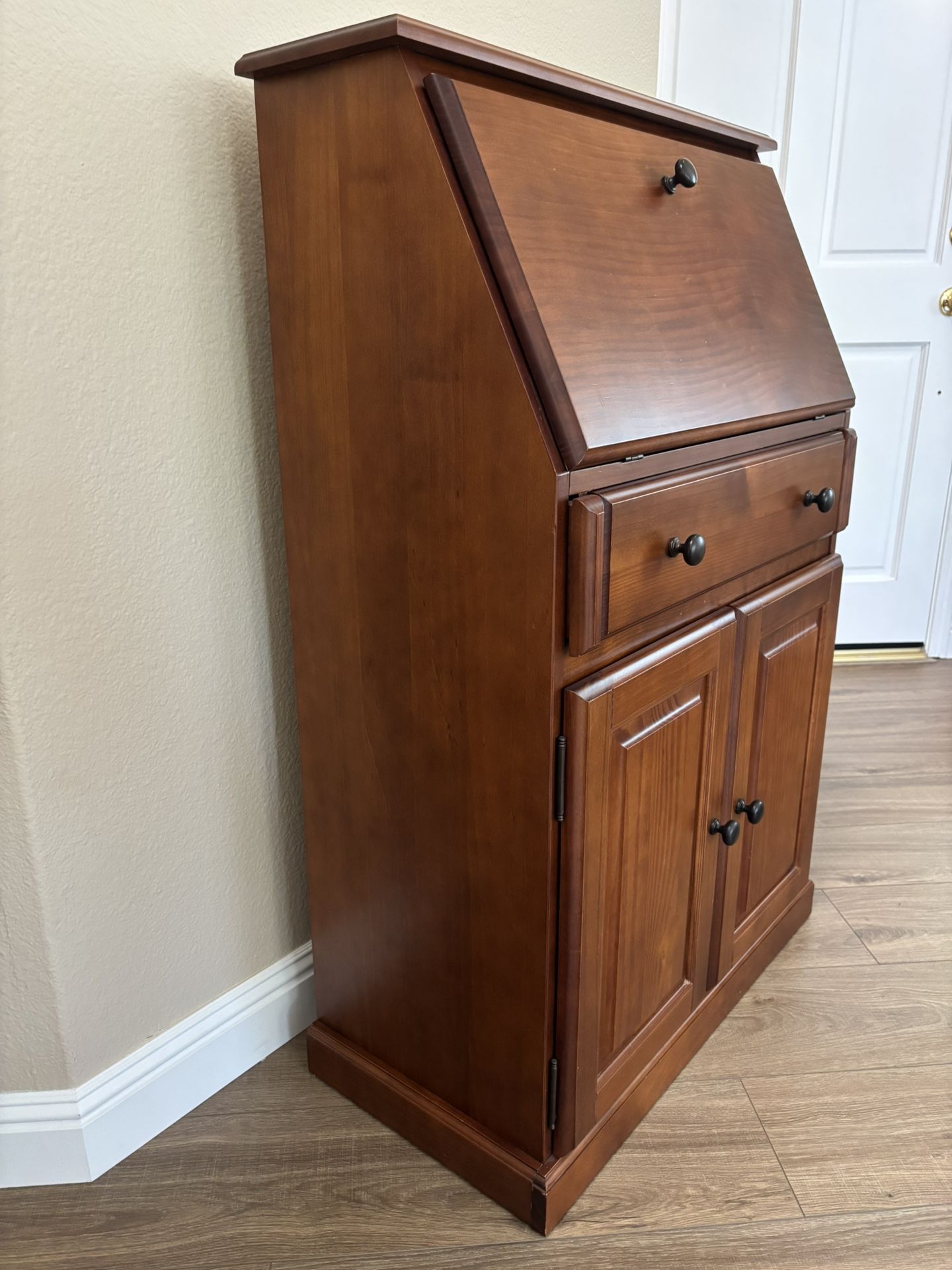 Secretary Desk Solid Wood 23.5” x 28” x 18”