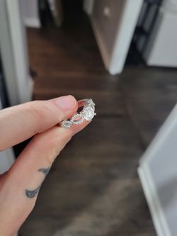 White Gold Engagement Ring Thumbnail