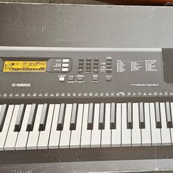Yamaha Keyboard 
