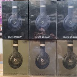 JBL Studio 3 Wireless Headphones.  New 