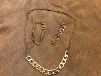 Necklace and earring