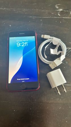 iphone SE 64GB unlocked, broken back