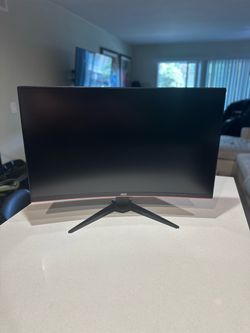 AOC Curved Gaming Monitor – 144Hz – Excellent Condition