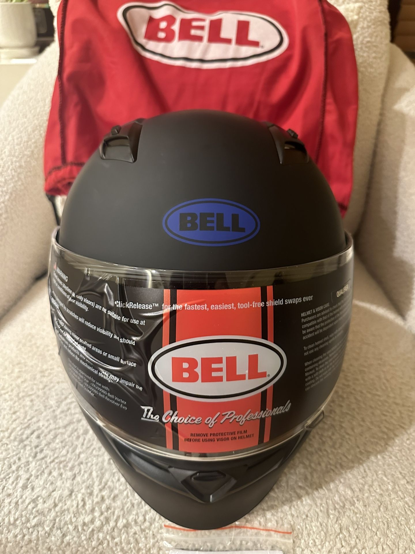 Bell Motorcycle Helmet (Large)