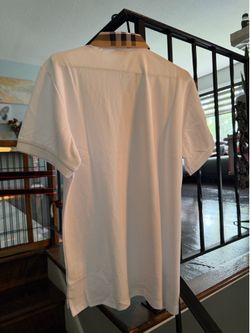Hermosa camiseta para caballero disponible. Se hacen envíos en toda USA