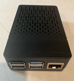 Raspberry Pi4B with case and fan