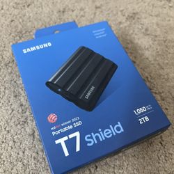 Samsung Portable SSD - T7 Shield 2TB