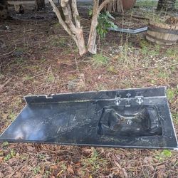 Free Sink Faucet Vanity & Top 