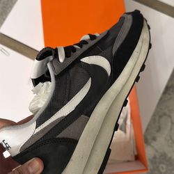 Nike Waffle Sacai sz 11.5