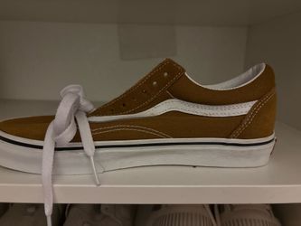 Old Skool Vans; mustard yellow/brown