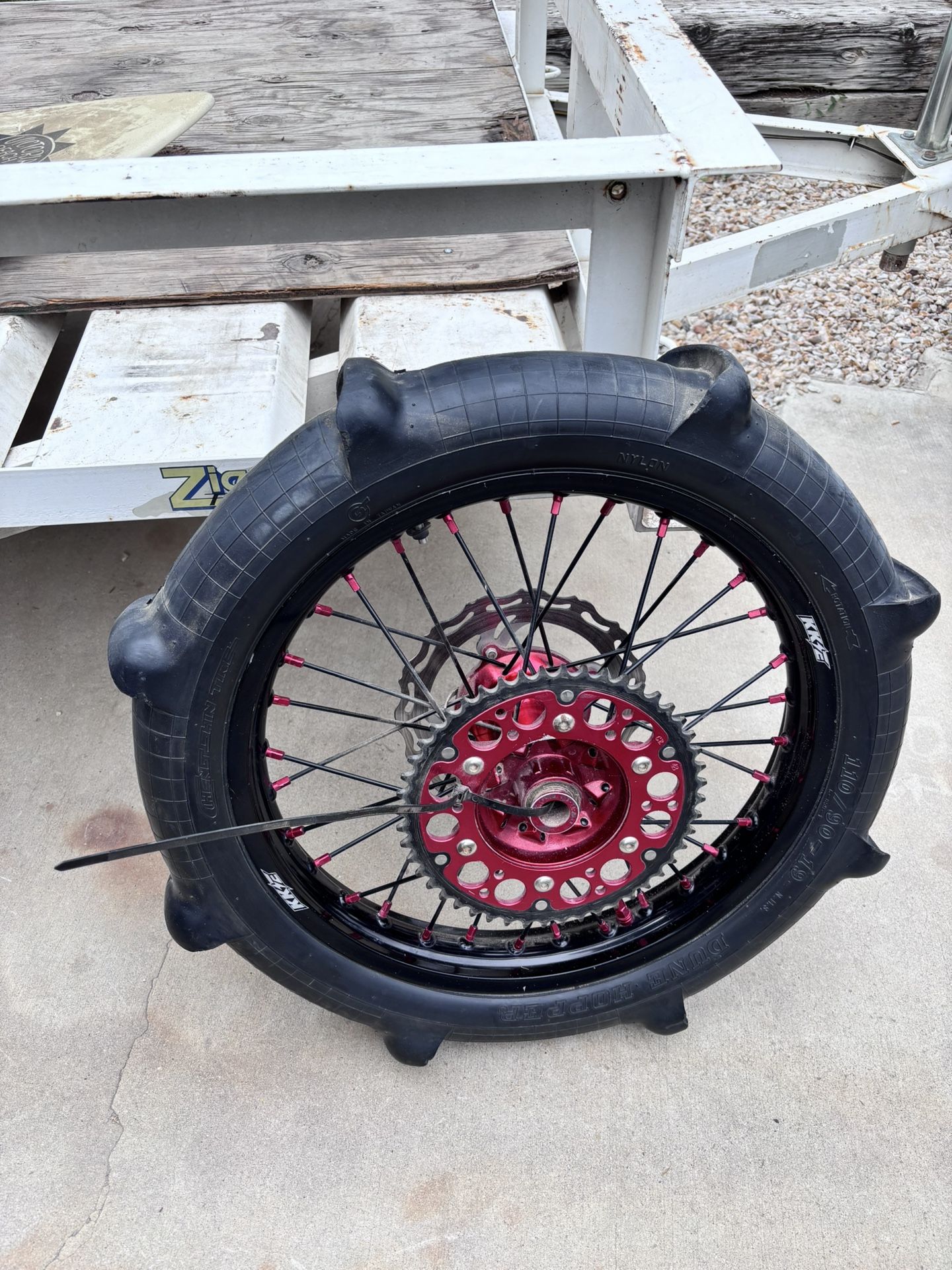 KKE Rear Wheel CRF450 Paddle Tire