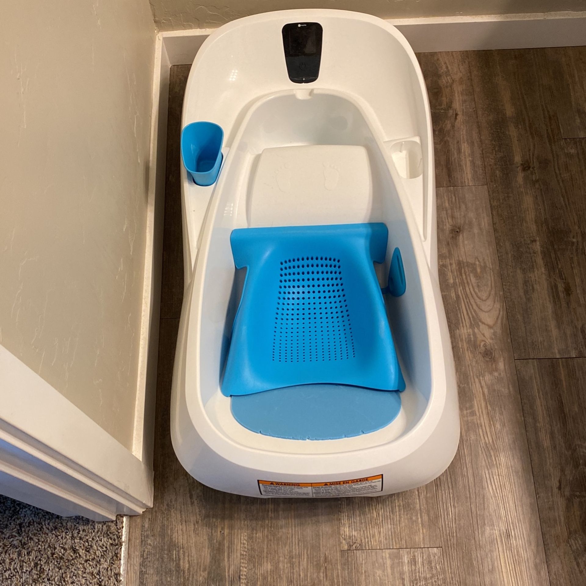 4 Moms Bath