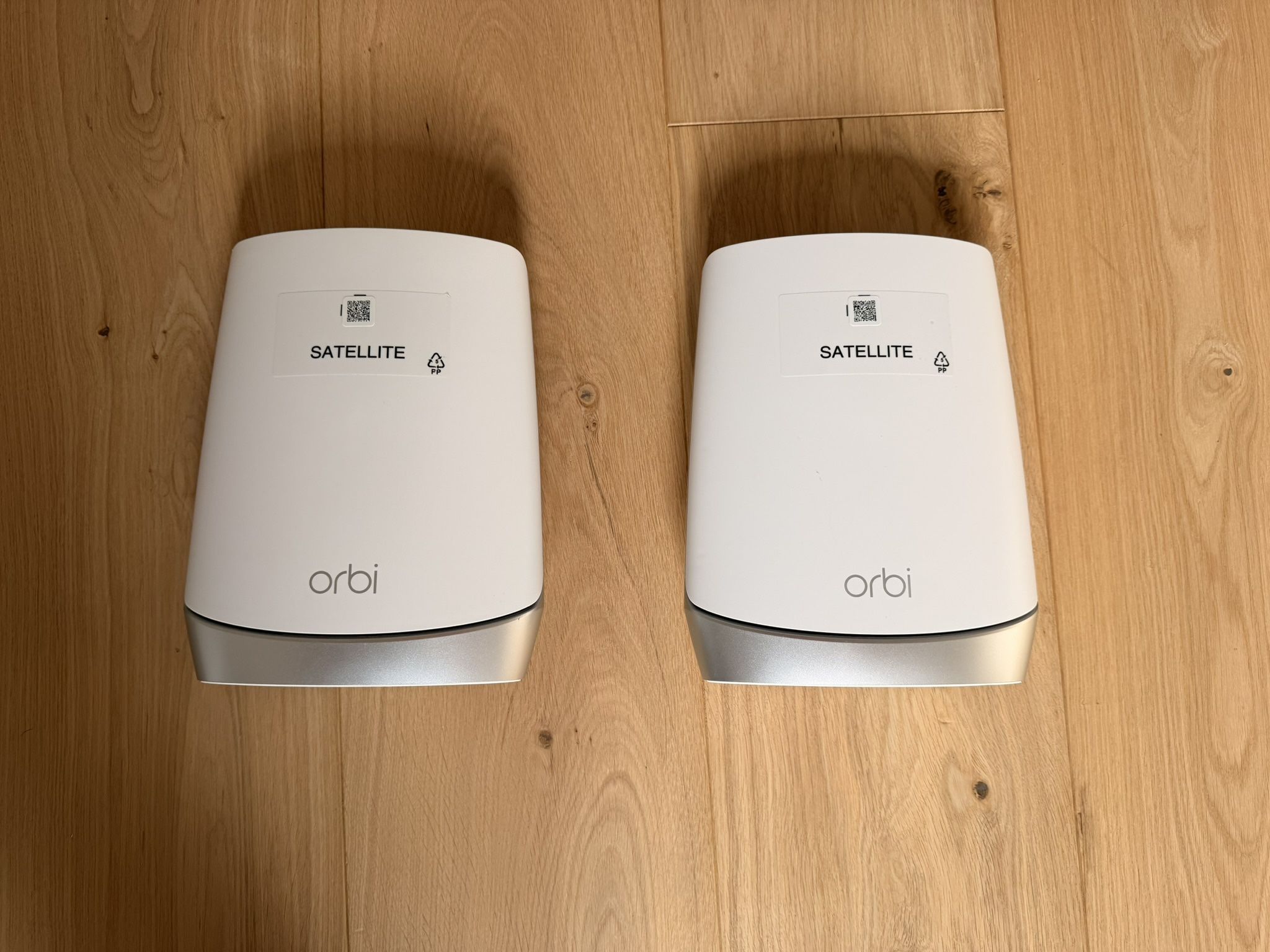 Orbi 750 MESH Satellites