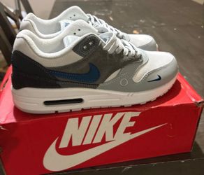 Nike Air Max 1 Size 11 men Clean, Good Condition, With Box