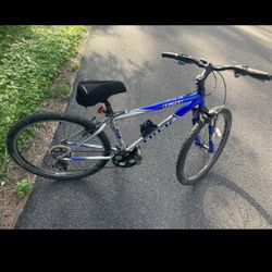 Trek 820 16in frame 26in tires