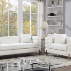 2 Pc Sofa And Loveseat Set