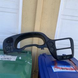 SS Trailblazer 05-09 Dash Bezel 