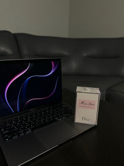 Miss Dior blooming bouquet