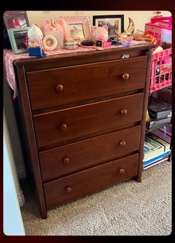 Chest drawer