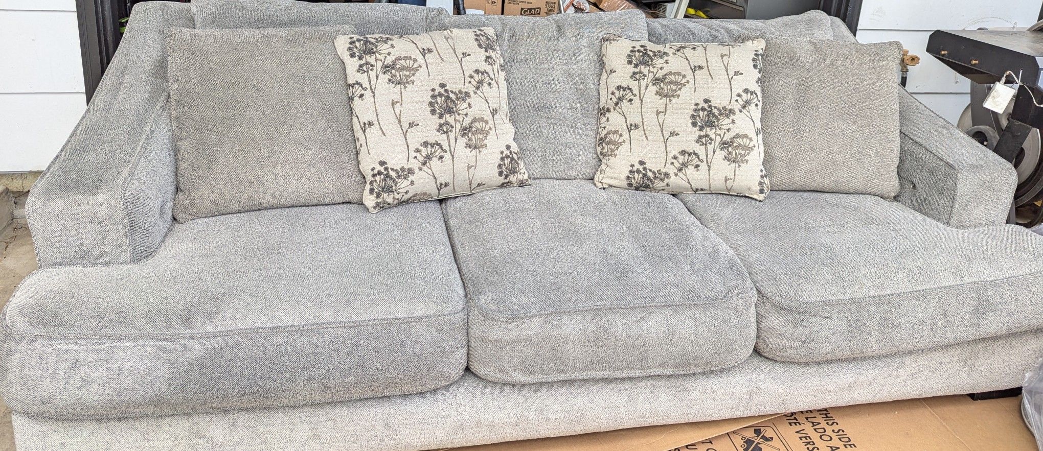 Couch/Sofa