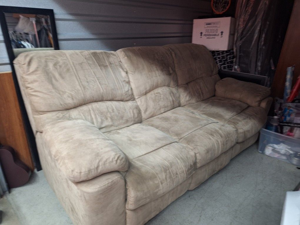 $100 Couch