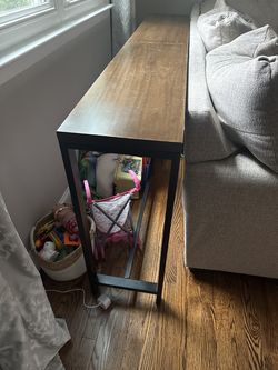 Thin table