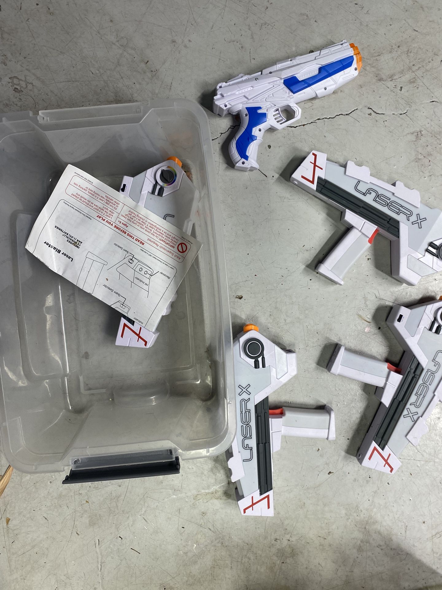 FUN WITH GEL BLAST GUNS And Laser Guns