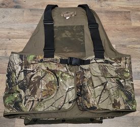 Game winner hunting camo vest