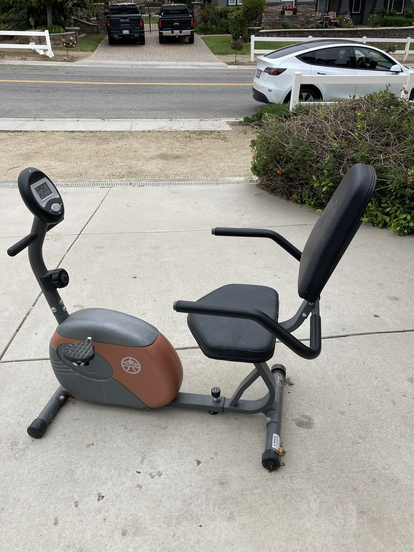 Exercise Bike 