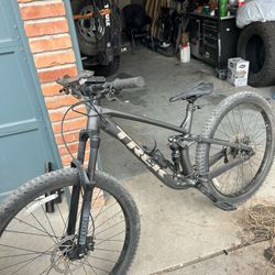 Trek Fuel EX 5 