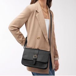 Women’s Large Leather Crossbody Purse Bag **NEW**