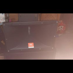 JBL Horn