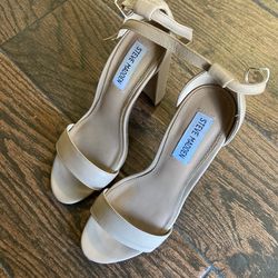 Steve Madden Heels Size 6