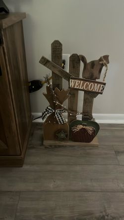 Wooden Decor