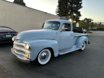 1954 Chevrolet 3100 shortbed v8 350 5 speed runs great