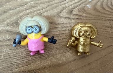 Minions Singing Minion Mini Figures Set of 2