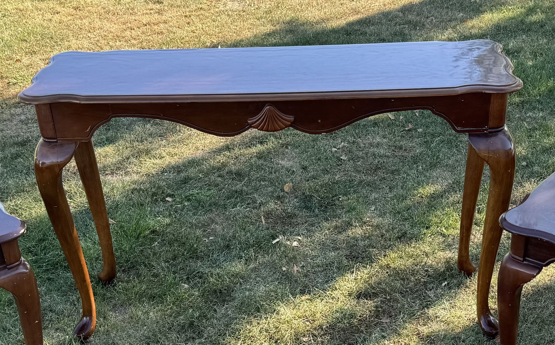 Sofa  - Entryway Table 