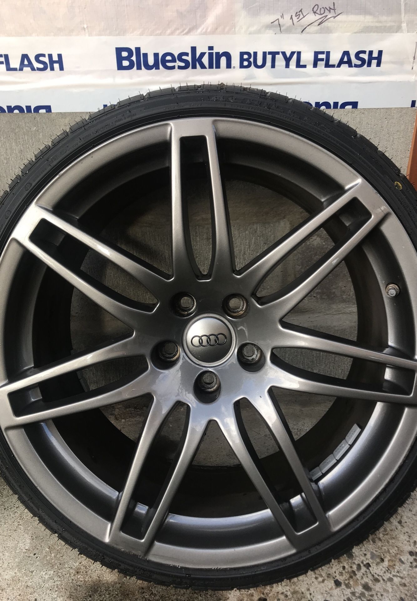 OEM AUDI RS4 Wheels