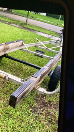 Trailer.  17/19 ft.  Boat. Torsion axle 56” wide.  75”. Outside tire to tire.